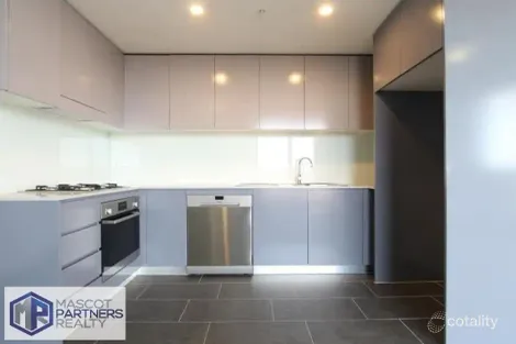 709/7-9 Gibbons St, Redfern, NSW 2016