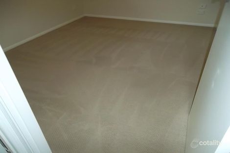 Property photo of 8 Ringtail Close Doolandella QLD 4077