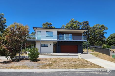 8 Admiral Ct, Blackmans Bay, TAS 7052