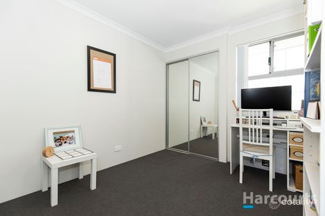 13a Barunga Way, Craigie, WA 6025