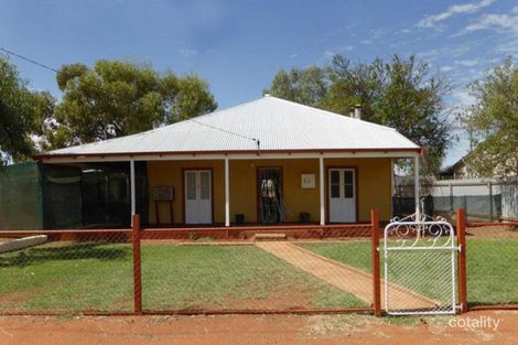62 Watson St, Mount Magnet, WA 6638