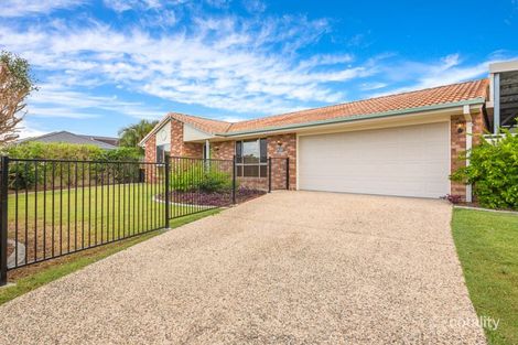 Property photo of 18 Queenscliff Court Sandstone Point QLD 4511