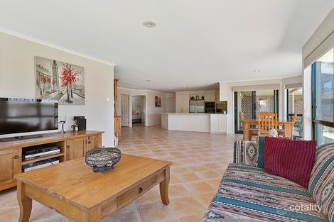 Property photo of 16 Kestrel Court Victoria Point QLD 4165