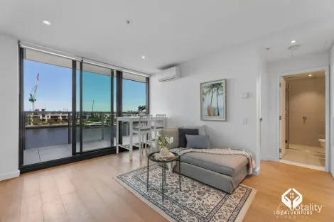 304/915-941 Collins St, Docklands, VIC 3008