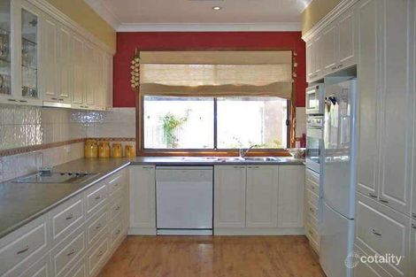 Property photo of 3 Balmoral Crescent Lake Albert NSW 2650