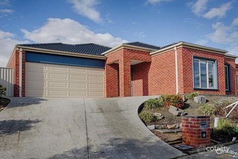 Property photo of 18 Murchison Link Pakenham VIC 3810