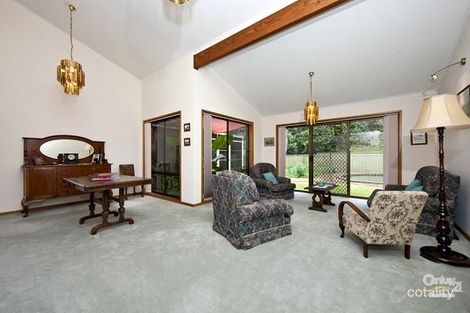 Property photo of 9 Grovelake Close Eleebana NSW 2282