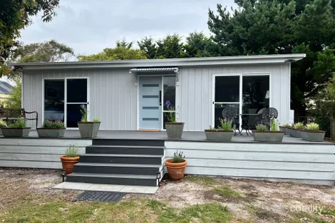 Property photo of 94 Grevillia Street Walkerville VIC 3956