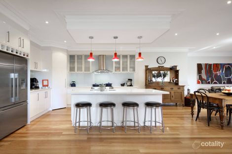 Property photo of 5 Maree Street Bentleigh East VIC 3165