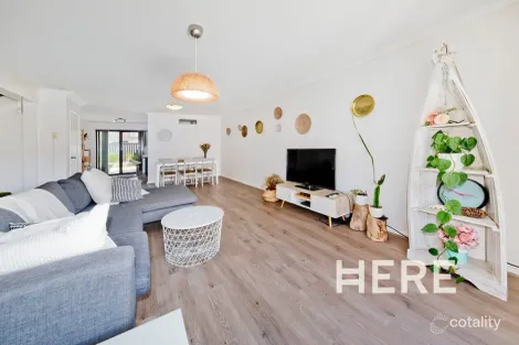 Property photo of 11 Windich Place Leederville WA 6007