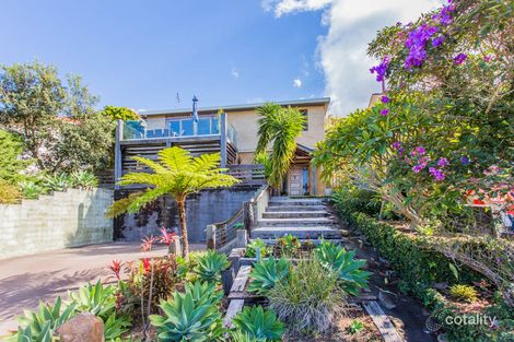 5 Kananook Cres, Belmont North, NSW 2280