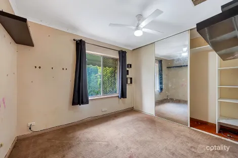 Property photo of 17 Universal Road Salisbury Downs SA 5108