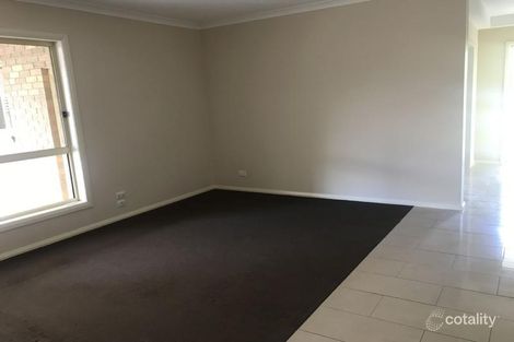 Property photo of 8 Devaney Avenue Lynbrook VIC 3975