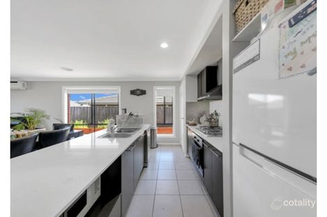 Property photo of 24 Edenvale Boulevard Wollert VIC 3750
