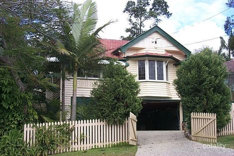 82 Dorrington Dr, Ashgrove, QLD 4060