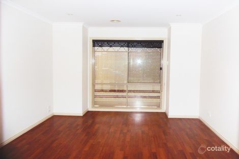 Property photo of 52 Grampians Way Caroline Springs VIC 3023