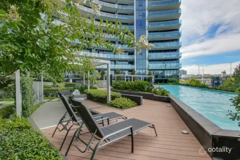 321/240 BUNDA ST, CITY, ACT 2601