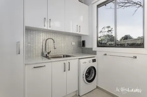Property photo of 1/111 Liberty Parade Bellfield VIC 3081