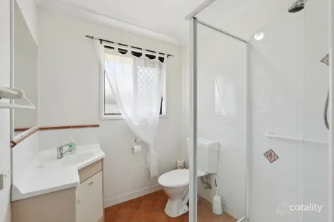 Property photo of 19 Lucinda Close Sinnamon Park QLD 4073