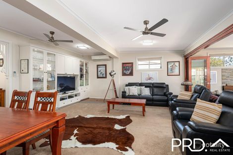 Property photo of 16 Laundess Avenue Panania NSW 2213