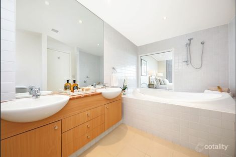 Property photo of 67/29 Bennelong Parkway Wentworth Point NSW 2127