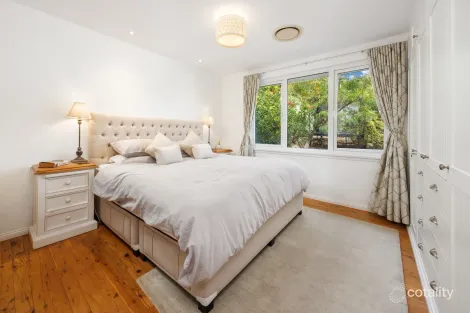 Property photo of 4 Omagh Place Killarney Heights NSW 2087