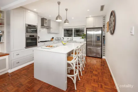 Property photo of 4 Omagh Place Killarney Heights NSW 2087