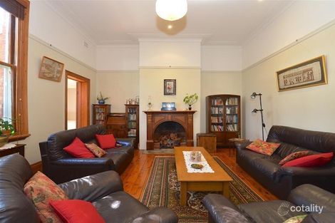 Property photo of 30 Collins Street Turvey Park NSW 2650