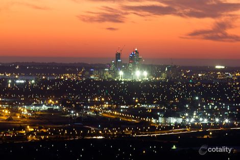 52 Nelson Cres, Lesmurdie, WA 6076