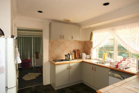 Property photo of 13 Cowie Place Hoppers Crossing VIC 3029