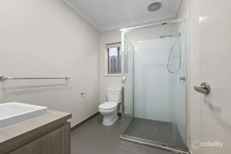 Property photo of 15 Troost Circuit Bellbird Park QLD 4300