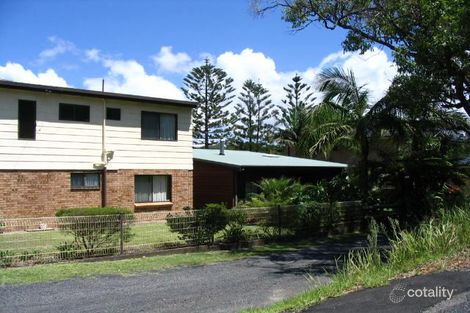 38 Lumeah Ave, Wamberal, NSW 2260