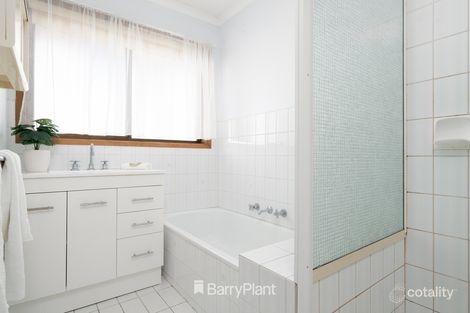 Property photo of 4/30-32 Enfield Drive St Albans Park VIC 3219