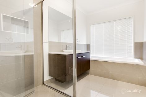 Property photo of 41 Freemont Circuit Truganina VIC 3029