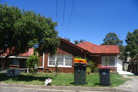 7 Bungalow Rd, Roselands, NSW 2196