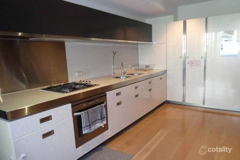Property photo of 102/539 St Kilda Road Melbourne VIC 3004
