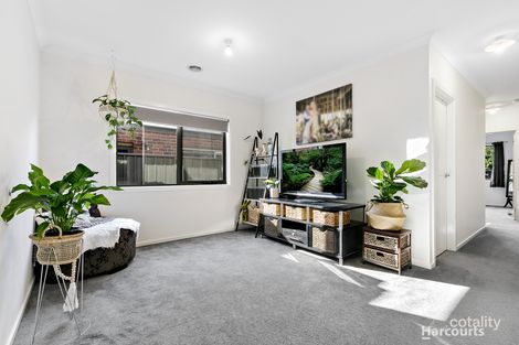 Property photo of 40 Merrowland Avenue Cranbourne North VIC 3977