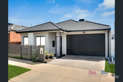 67 Fuchsia Dr, Rockbank, VIC 3335