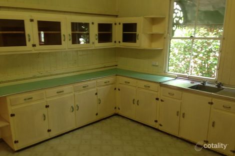 Property photo of 76 Geoffrey Street Mount Lofty QLD 4350