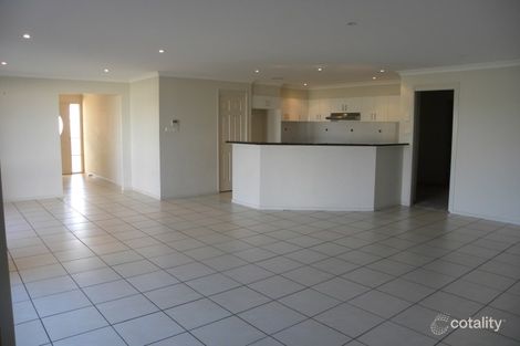 Property photo of 14 Settlers Place Young NSW 2594