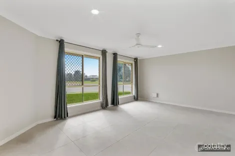 Property photo of 1 Lomandra Drive Morayfield QLD 4506