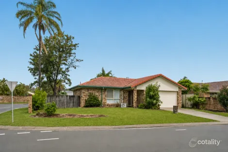 Property photo of 8 Cumberland Drive Varsity Lakes QLD 4227