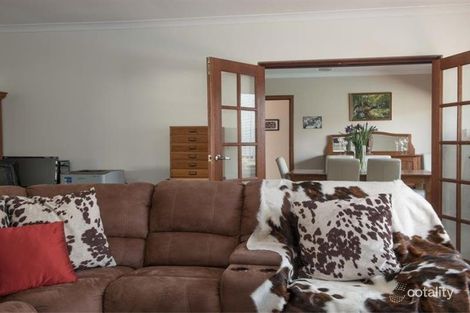 Property photo of 16 Lambertia Street Greenwood WA 6024