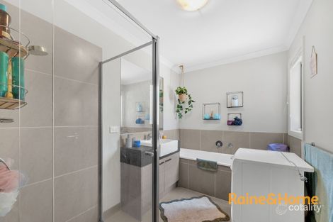 Property photo of 24 Cromarty Circuit Darley VIC 3340