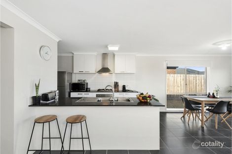 Property photo of 31 Cascade Avenue Wallan VIC 3756