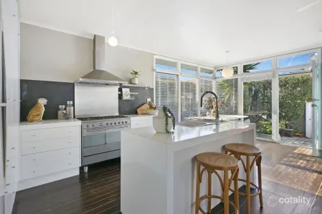Property photo of 70 Cypress Terrace Palm Beach QLD 4221