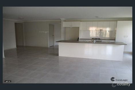 Property photo of 27 Voyager Street Wadalba NSW 2259