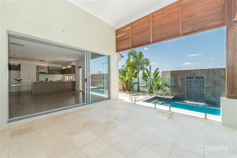 Property photo of 10 Codrington Circuit Pacific Pines QLD 4211