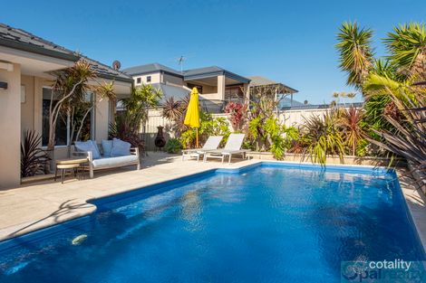 Property photo of 66 Turtles Bend Secret Harbour WA 6173