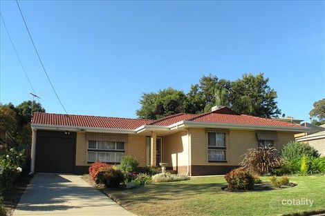 13 Amberly Dr, Happy Valley, SA 5159